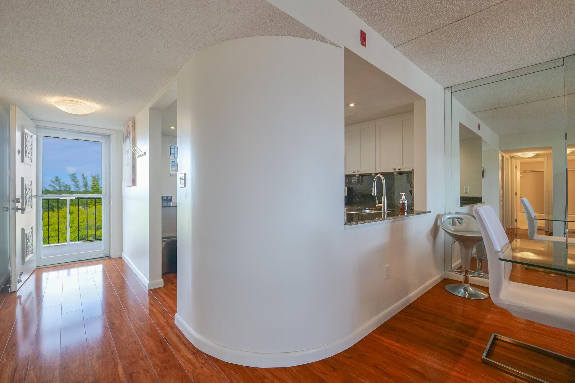 3930 Inverrary Boulevard, Unit 703-d, Lauderhill, FL 33319 Photo