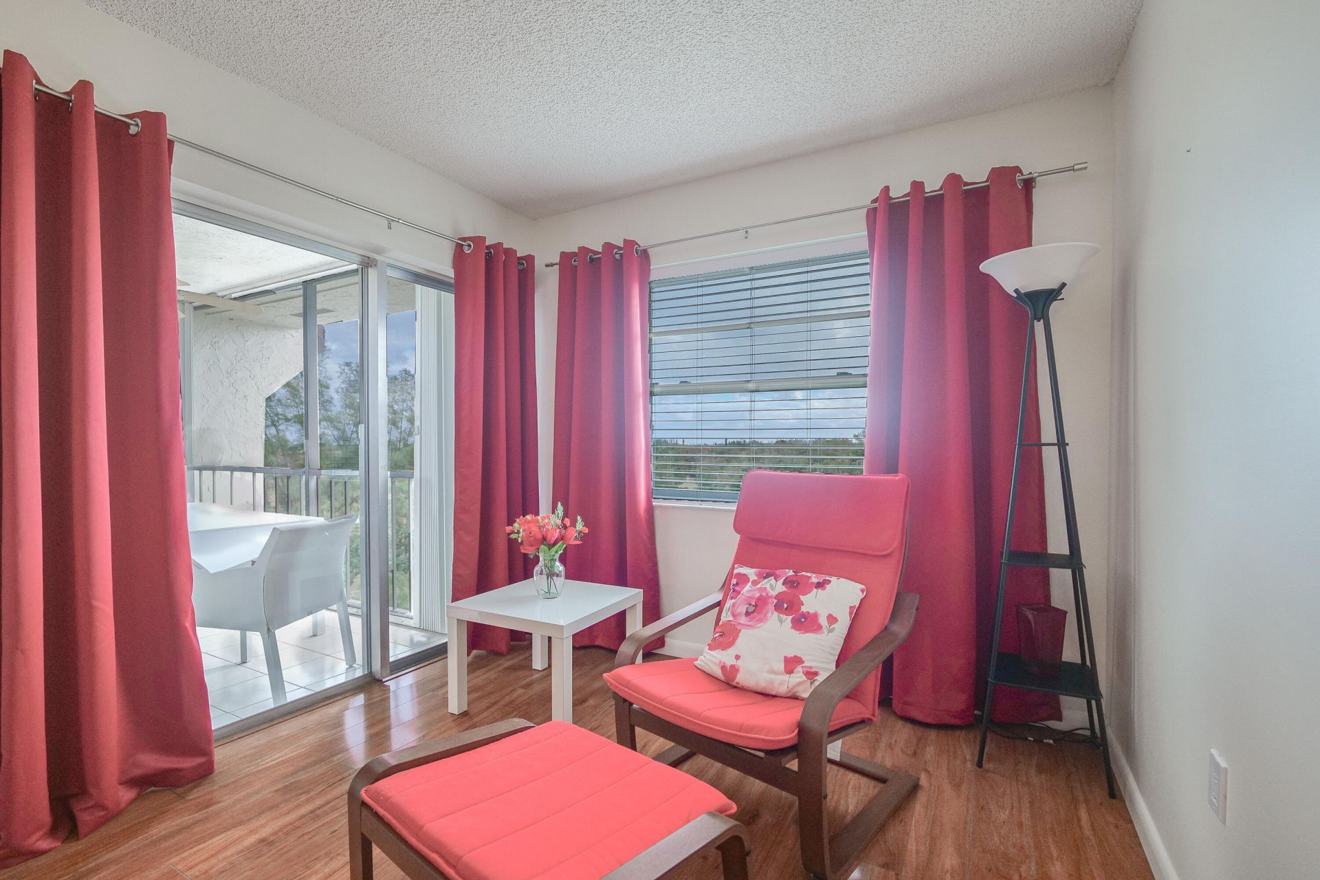 3930 Inverrary Boulevard, Unit 703-d, Lauderhill, FL 33319 Photo