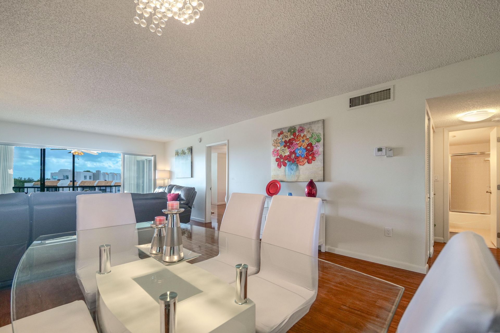 3930 Inverrary Boulevard, Unit 703-d, Lauderhill, FL 33319 Photo