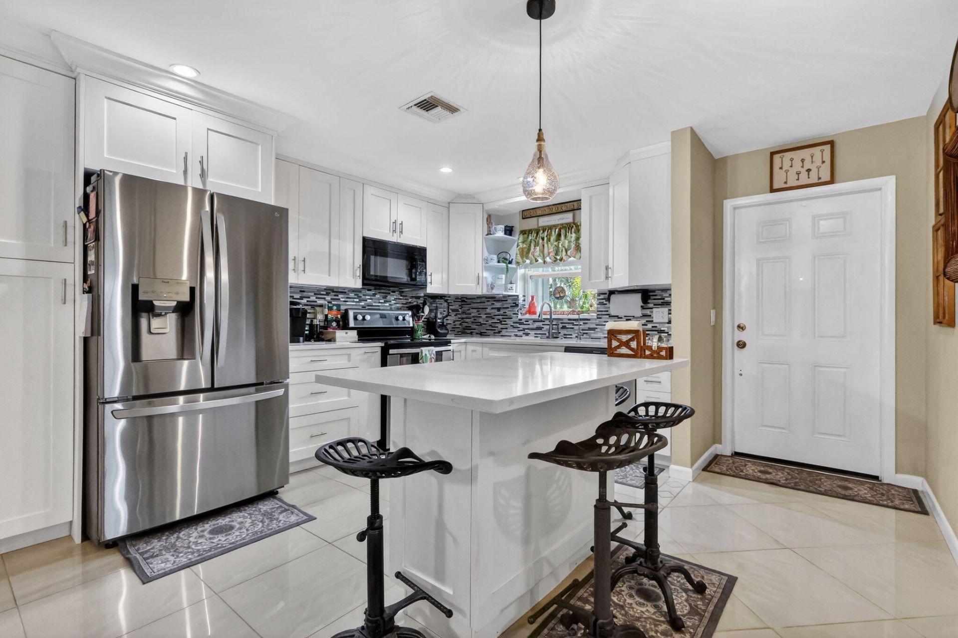 5780 Fernley Drive, Unit W113, West Palm Beach, FL 33415 Photo