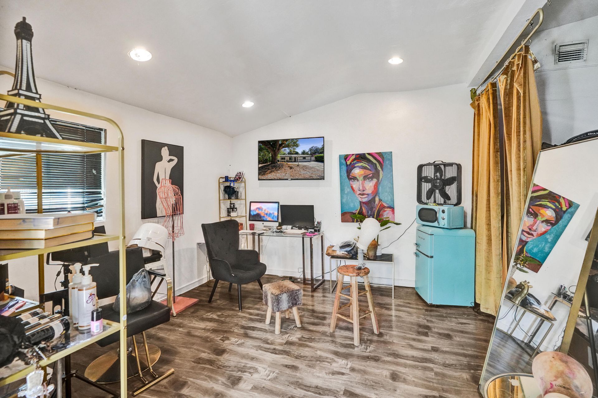 640 NE 160th St, Miami, FL 33162 Photo