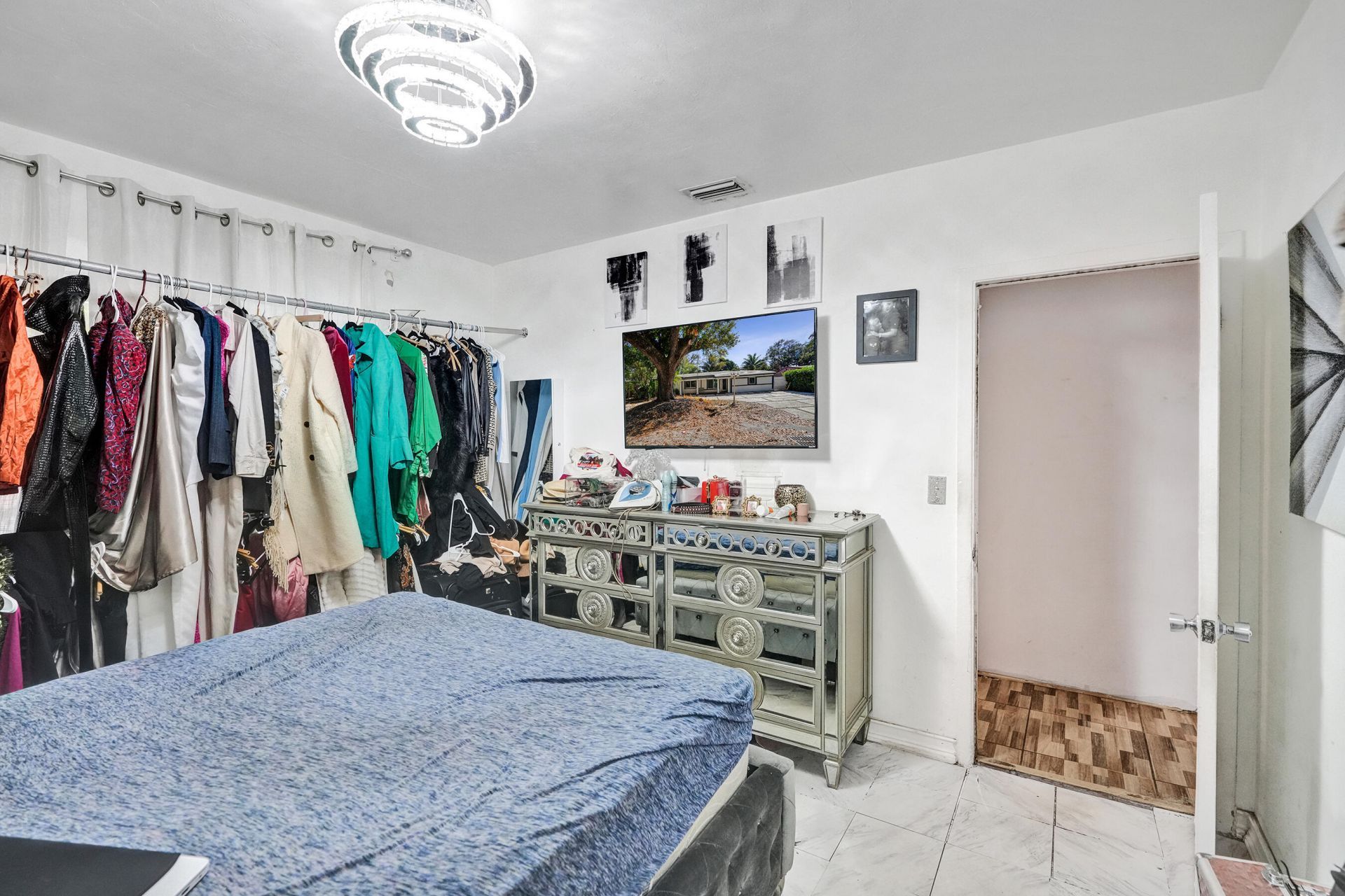 640 NE 160th St, Miami, FL 33162 Photo