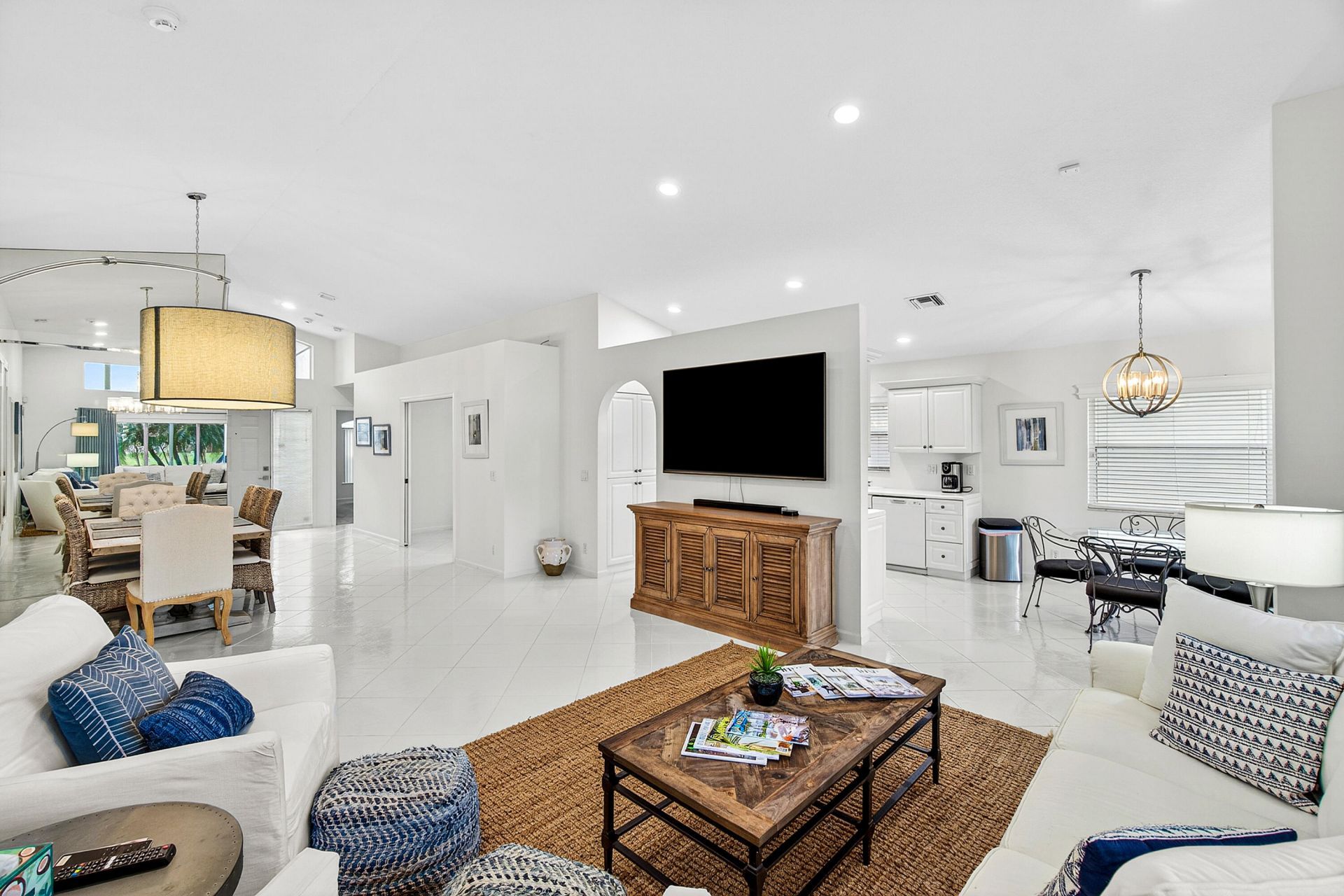 6594 Sun River Road, Boynton Beach, FL 33437 Photo