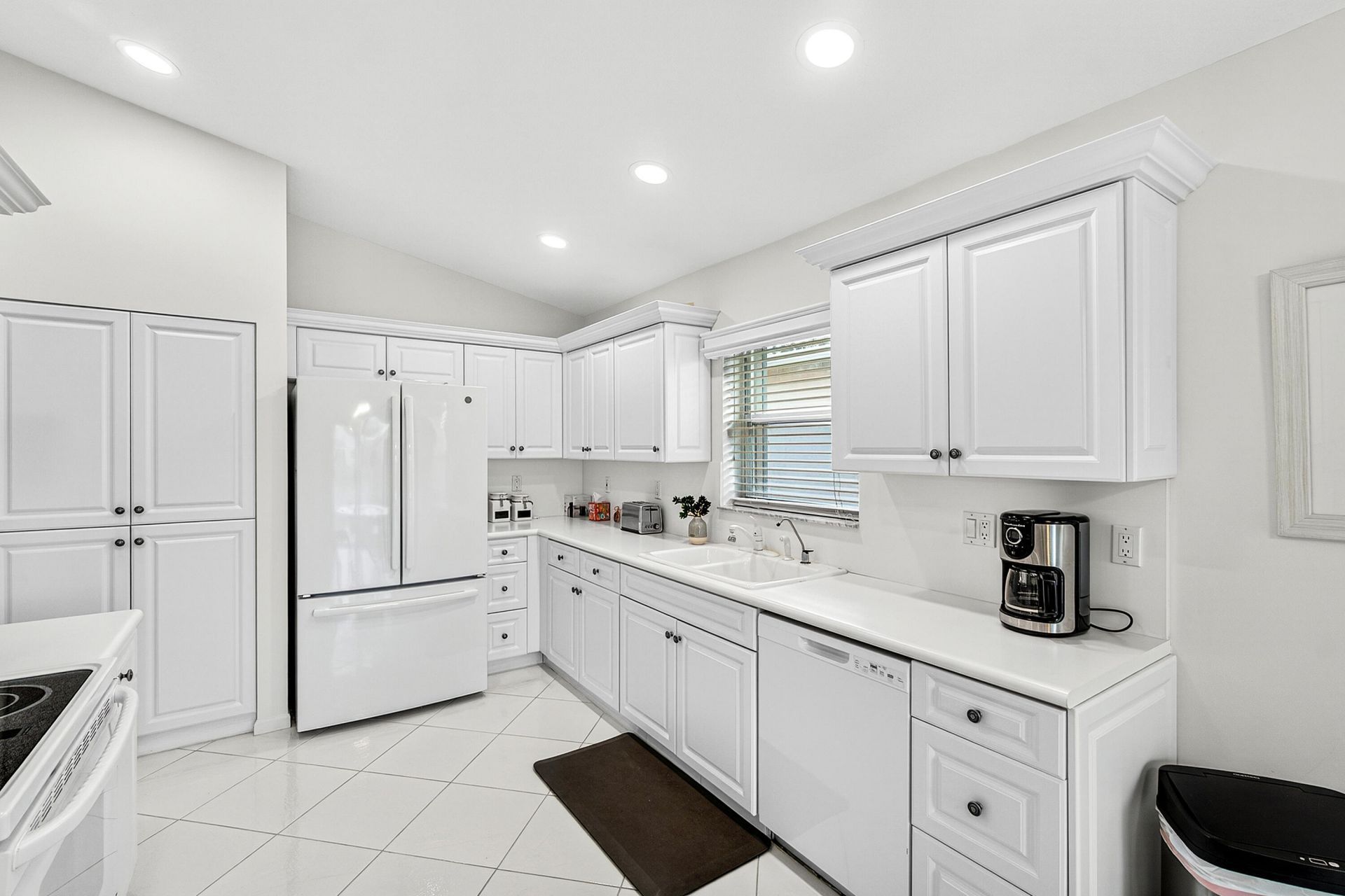 6594 Sun River Road, Boynton Beach, FL 33437 Photo