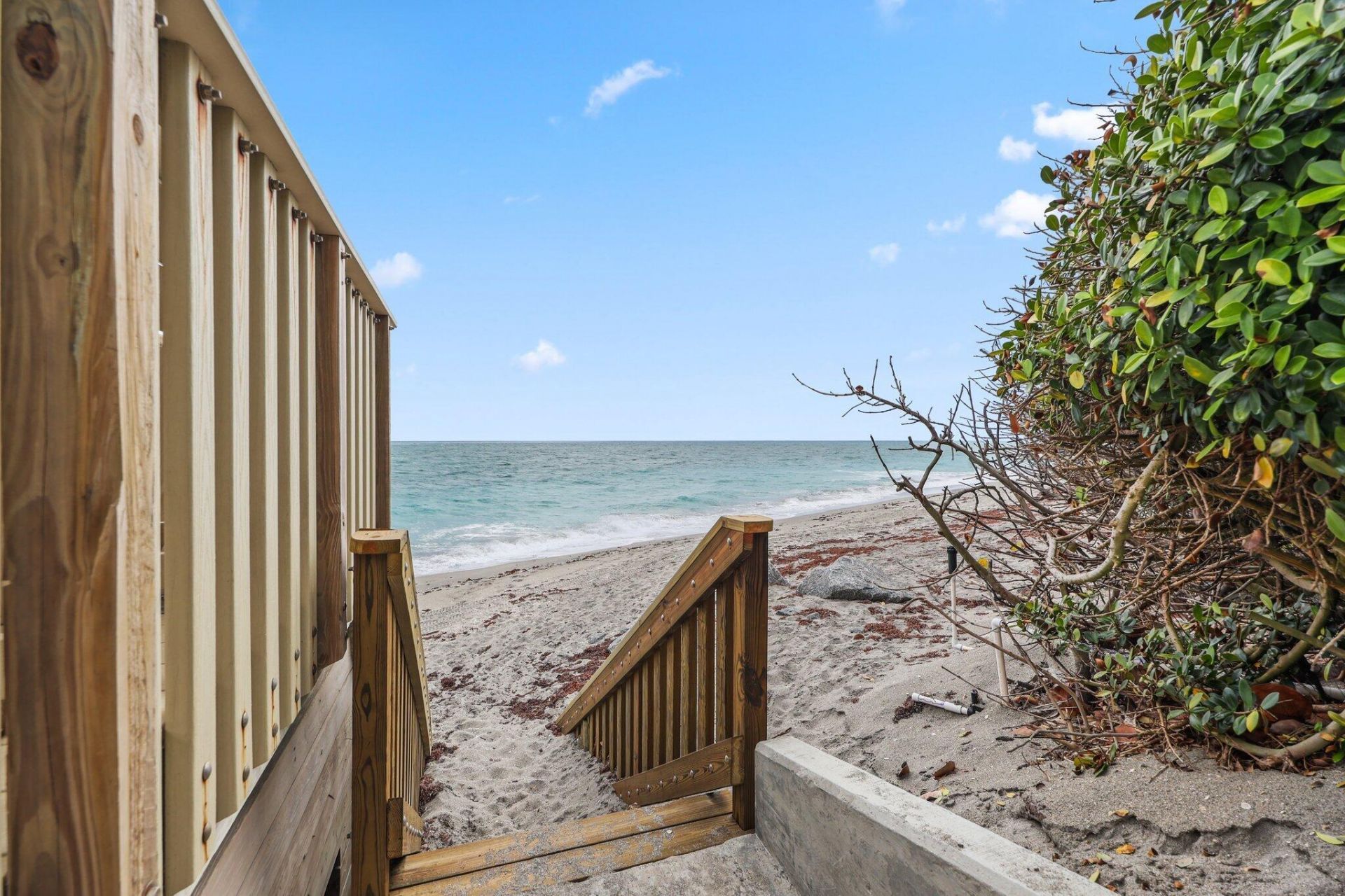 122 Lighthouse Drive, Jupiter Inlet Colony, FL 33469 Photo