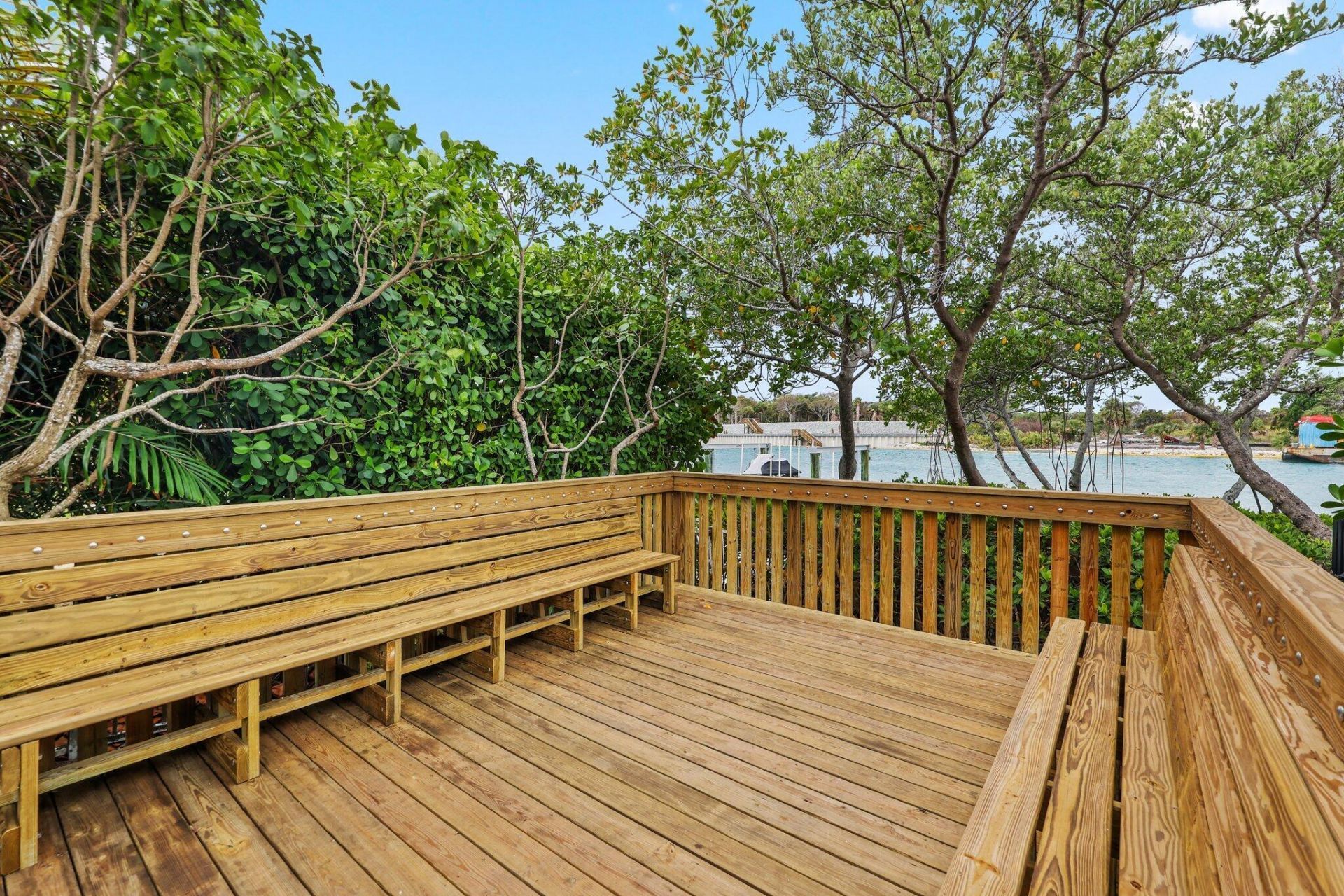 122 Lighthouse Drive, Jupiter Inlet Colony, FL 33469 Photo