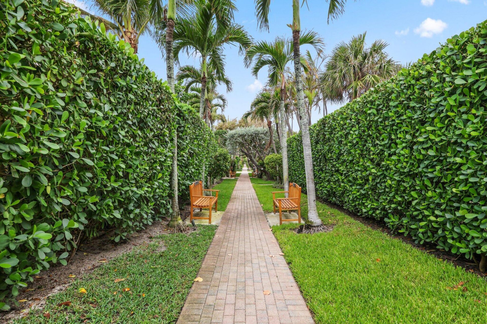 122 Lighthouse Drive, Jupiter Inlet Colony, FL 33469 Photo