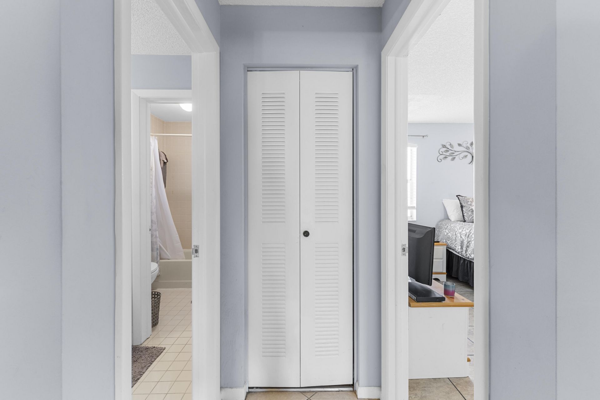 2820 Riverside, Unit 203, Coral Springs, FL 33065 Photo