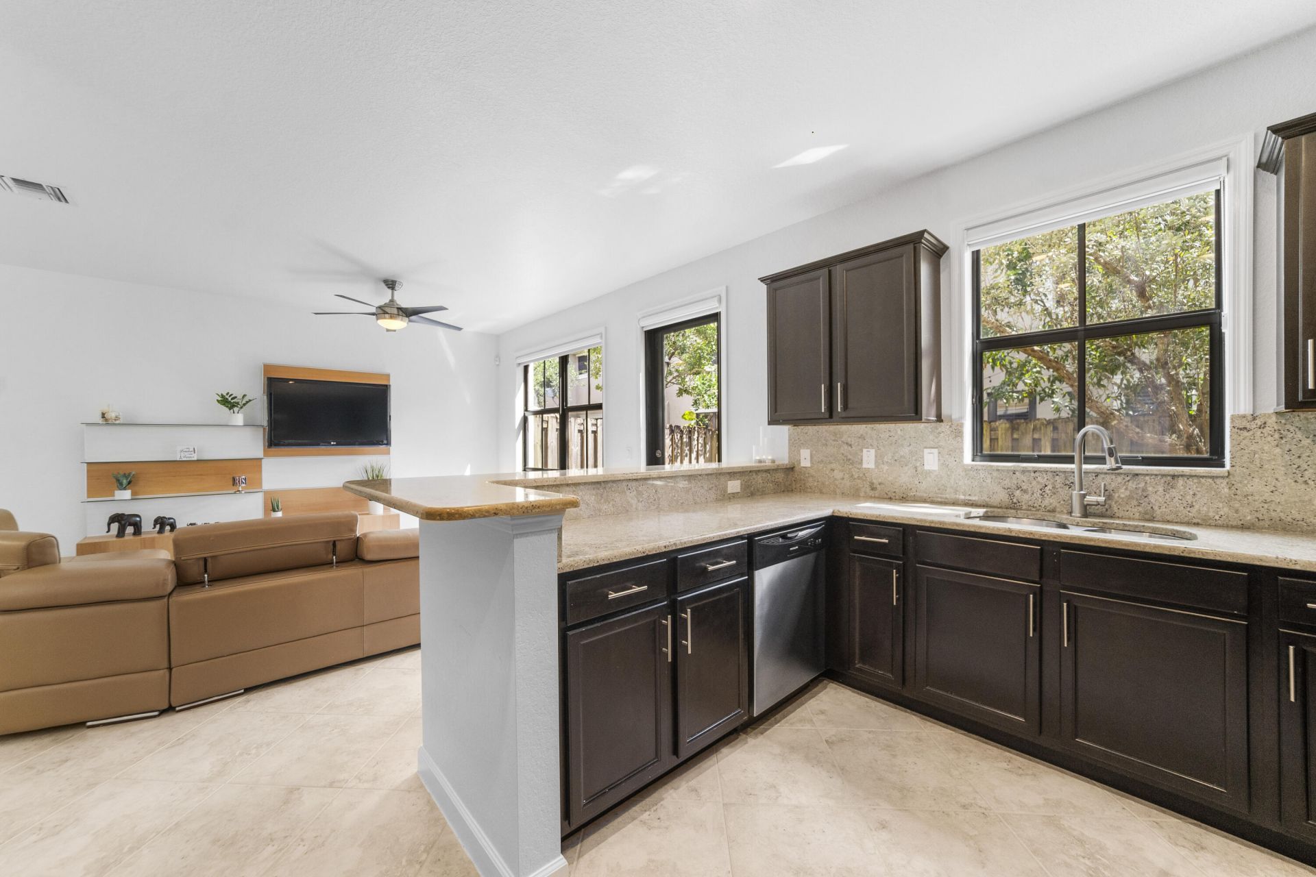 8440 Lakeview Trail, Parkland, FL 33076 Photo