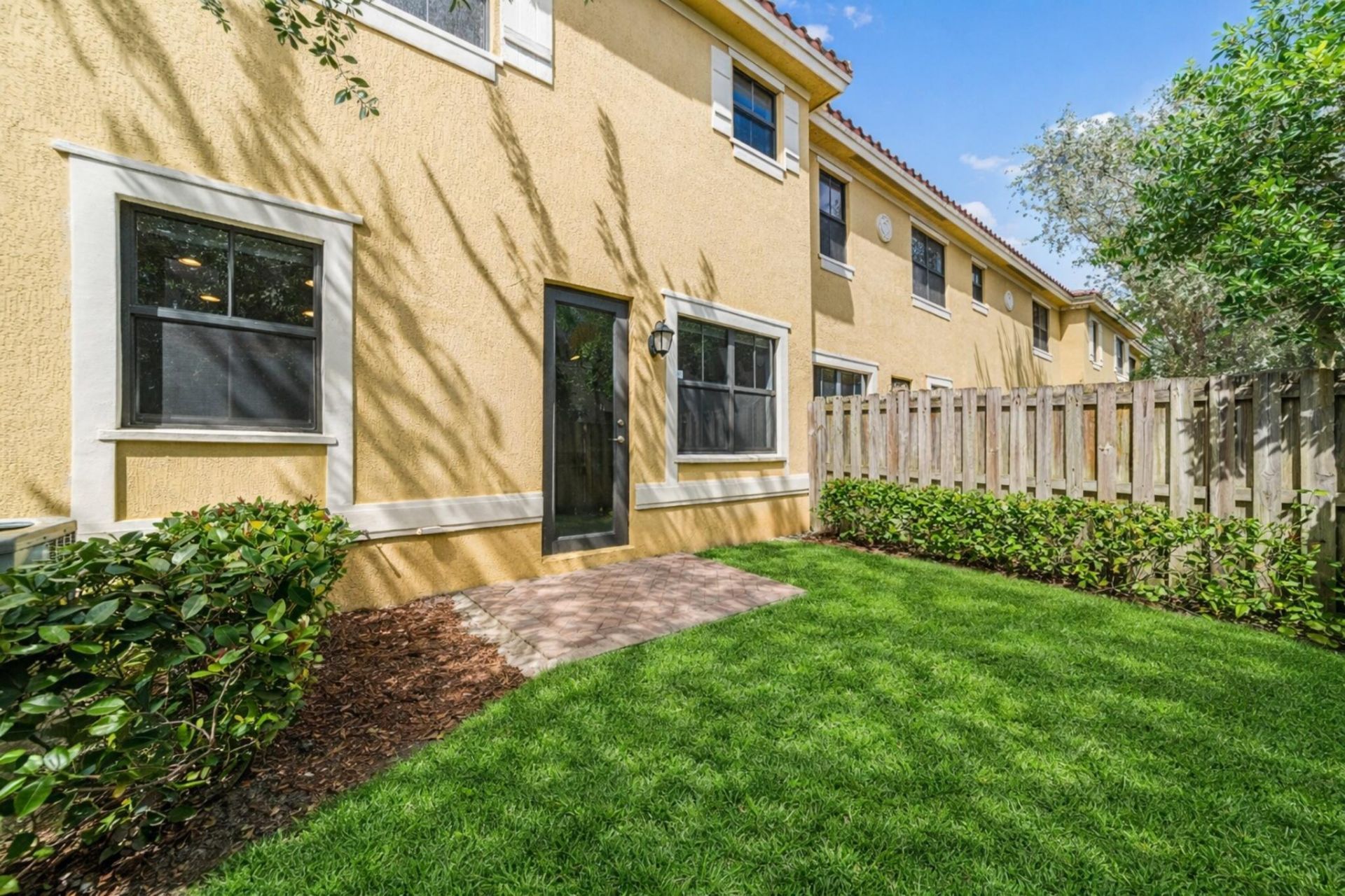 8440 Lakeview Trail, Parkland, FL 33076 Photo