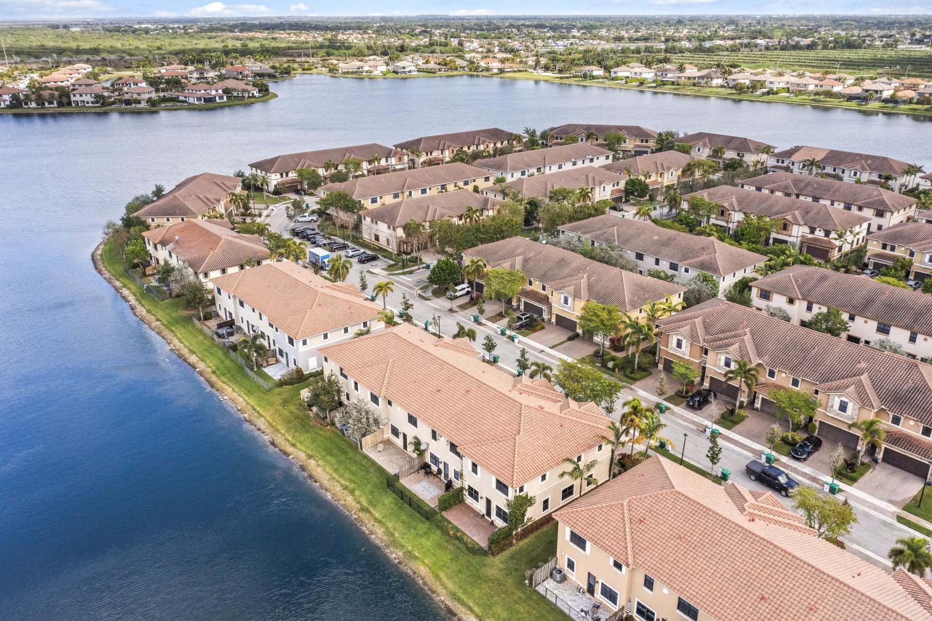 8440 Lakeview Trail, Parkland, FL 33076 Photo