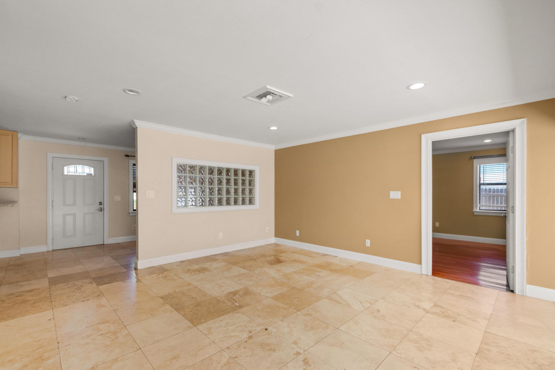 480 SE Evergreen Terrace, Port Saint Lucie, FL 34983 Photo