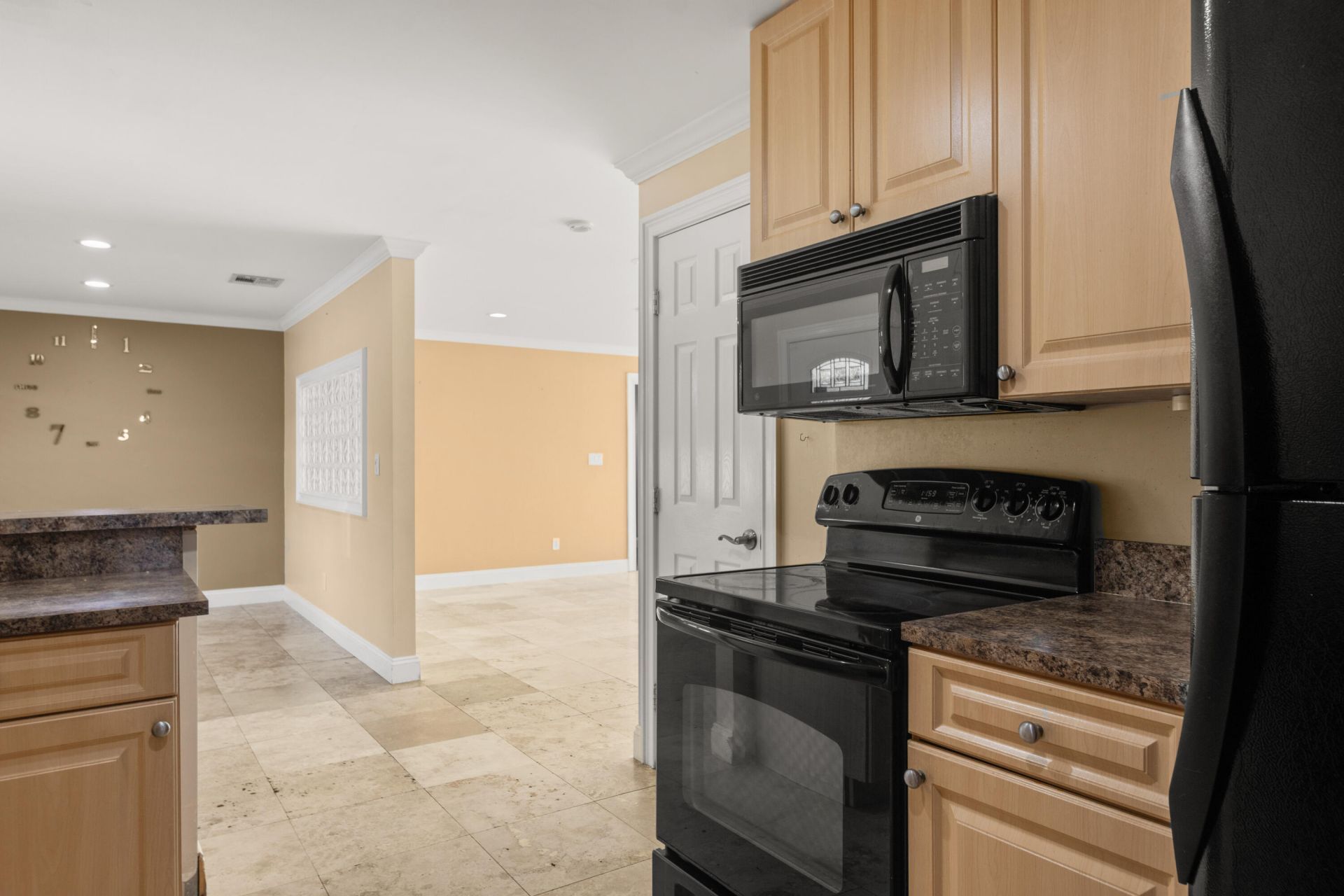 480 SE Evergreen Terrace, Port Saint Lucie, FL 34983 Photo