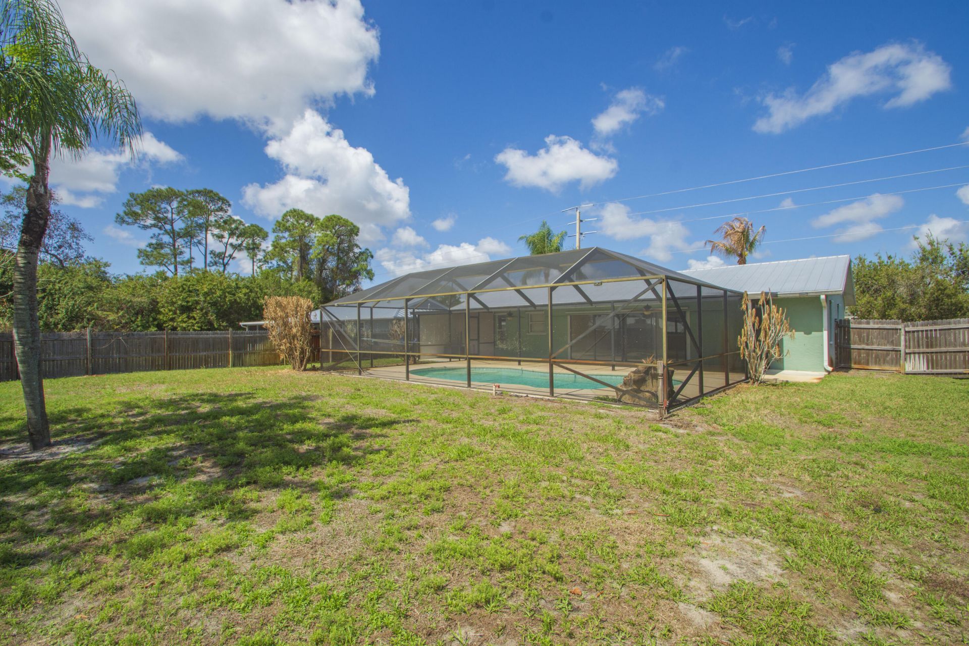 480 SE Evergreen Terrace, Port Saint Lucie, FL 34983 Photo