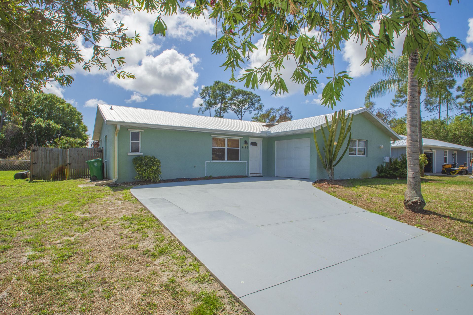480 SE Evergreen Terrace, Port Saint Lucie, FL 34983 Photo