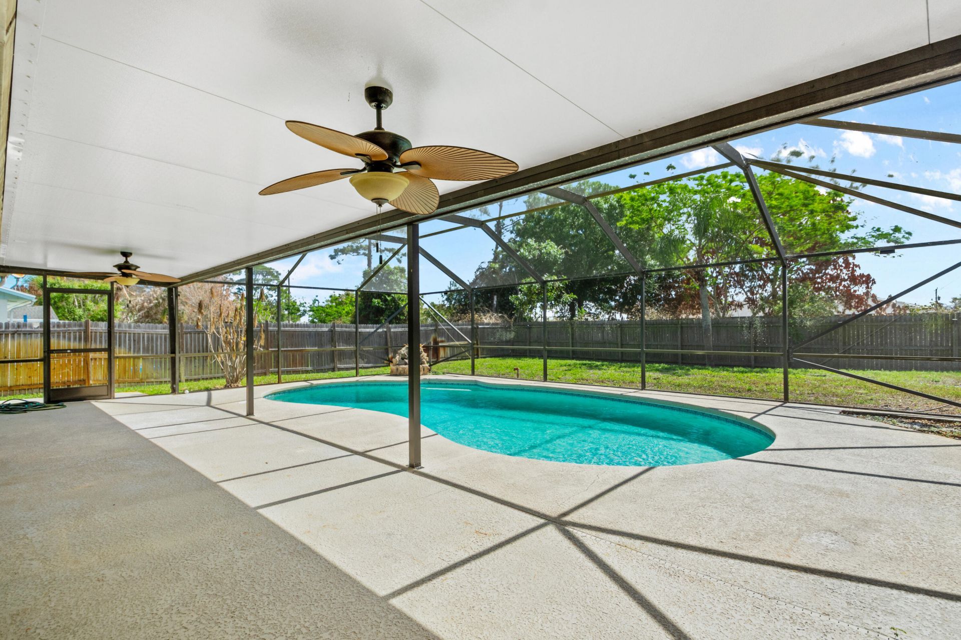 480 SE Evergreen Terrace, Port Saint Lucie, FL 34983 Photo