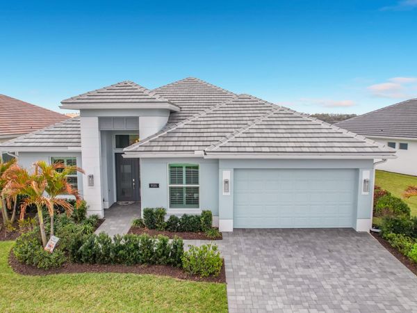 9155 SW Pinnacle Place, Port St. Lucie, FL 34987