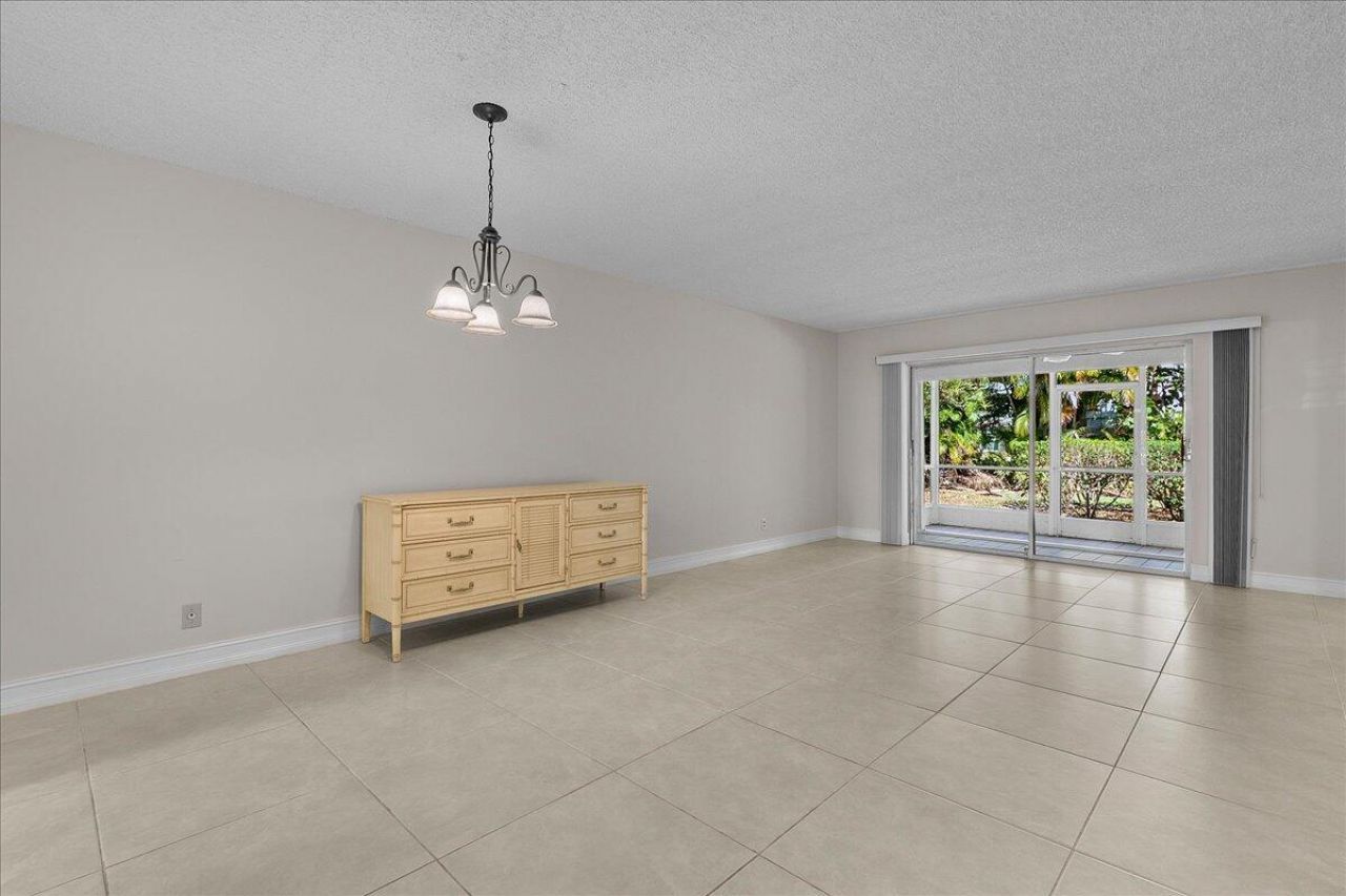 1251 SE Sugar Sands Boulevard, Unit 121, Riviera Beach, FL 33404 Photo