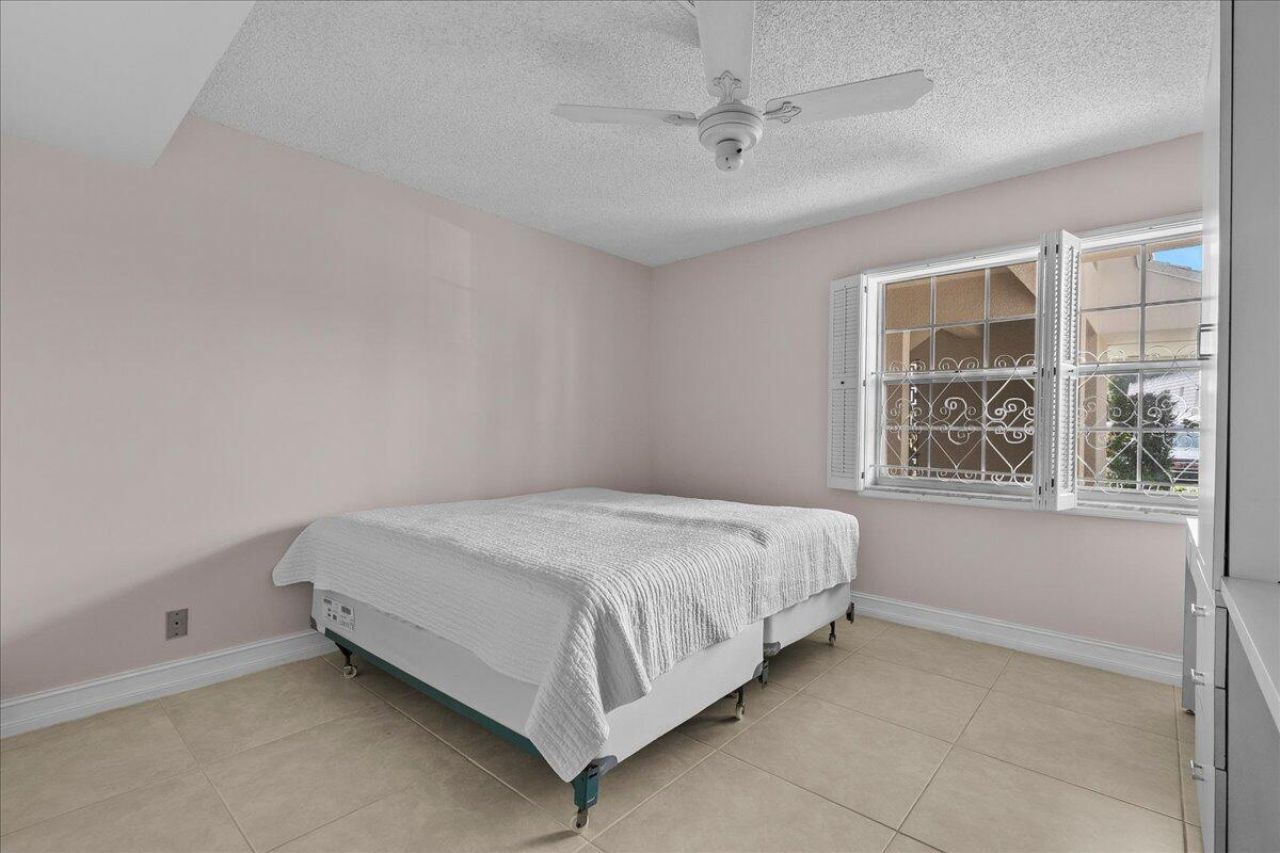 1251 SE Sugar Sands Boulevard, Unit 121, Riviera Beach, FL 33404 Photo
