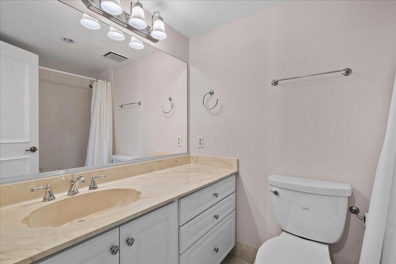 1251 SE Sugar Sands Boulevard, Unit 121, Riviera Beach, FL 33404 Photo