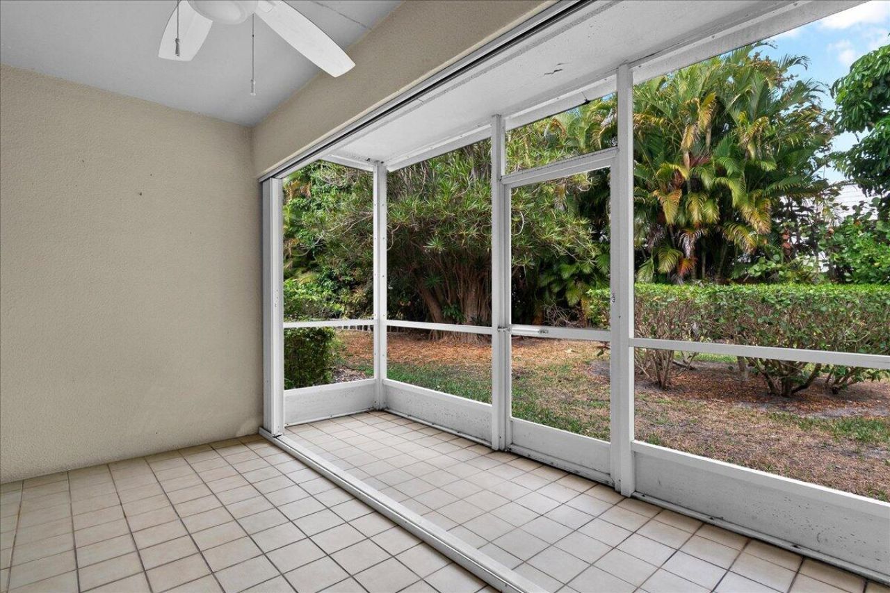 1251 SE Sugar Sands Boulevard, Unit 121, Riviera Beach, FL 33404 Photo