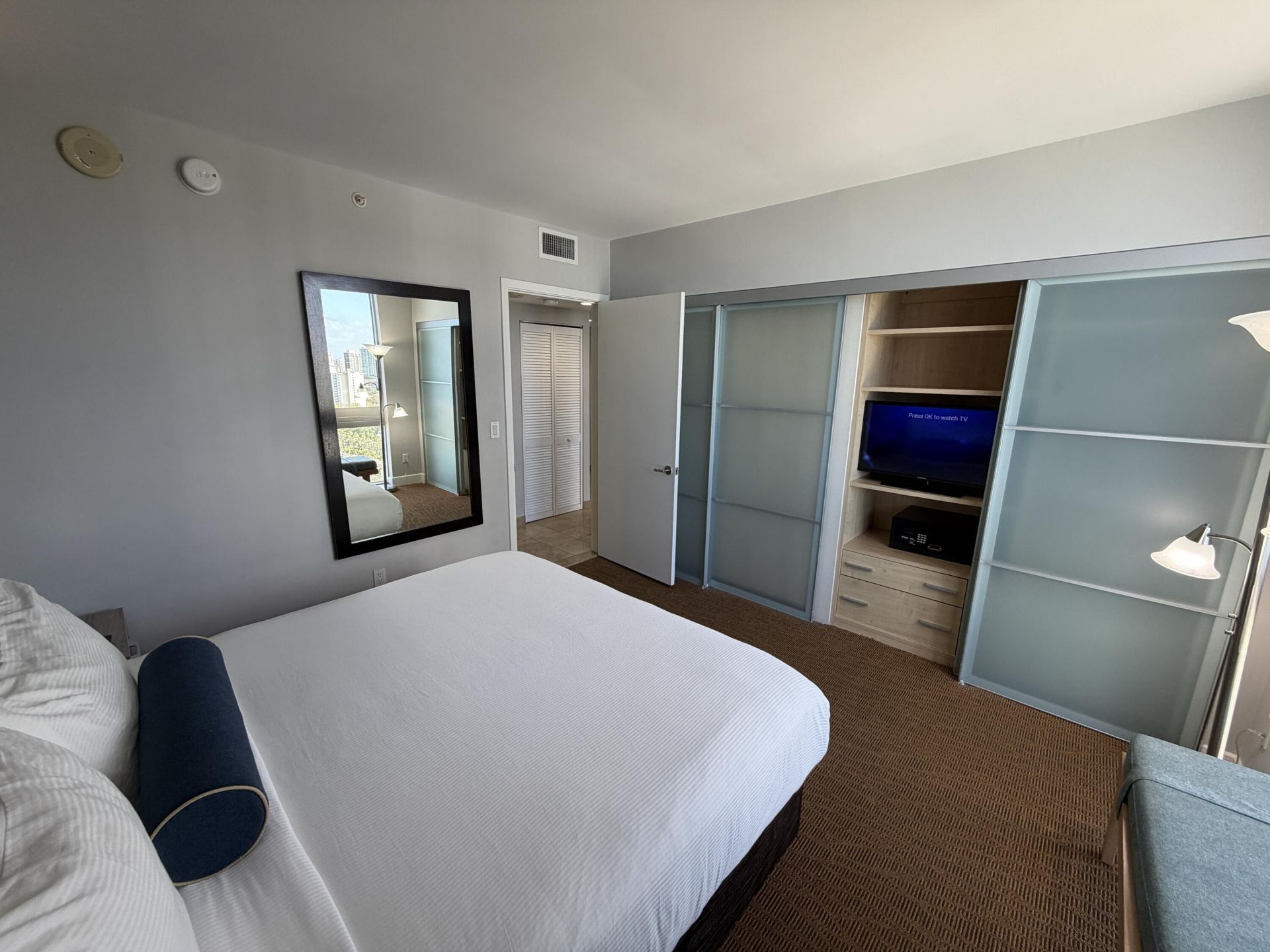 18683 Collins Avenue, Unit 2303, Sunny Isles Beach, FL 33160 Photo