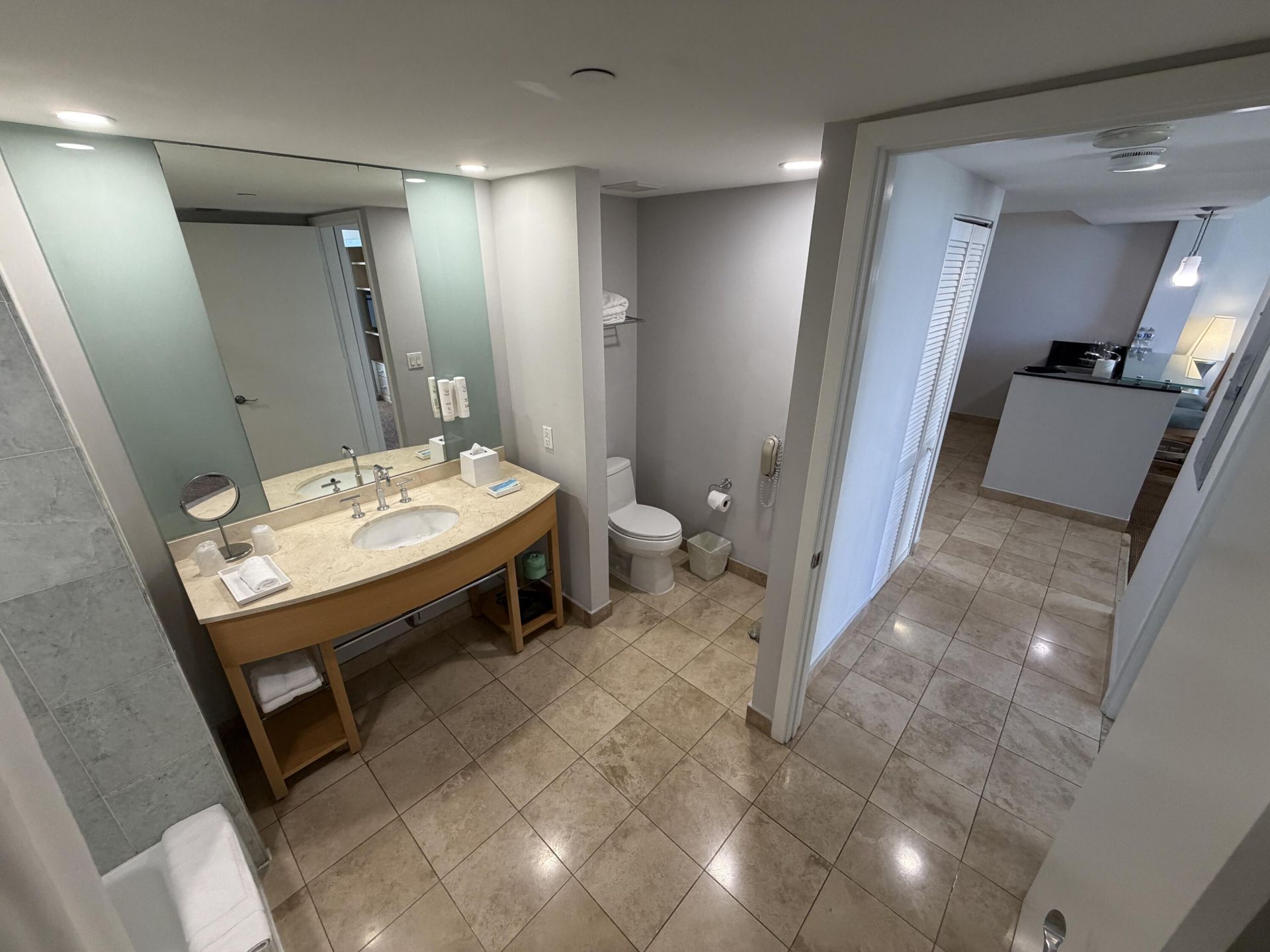 18683 Collins Avenue, Unit 2303, Sunny Isles Beach, FL 33160 Photo