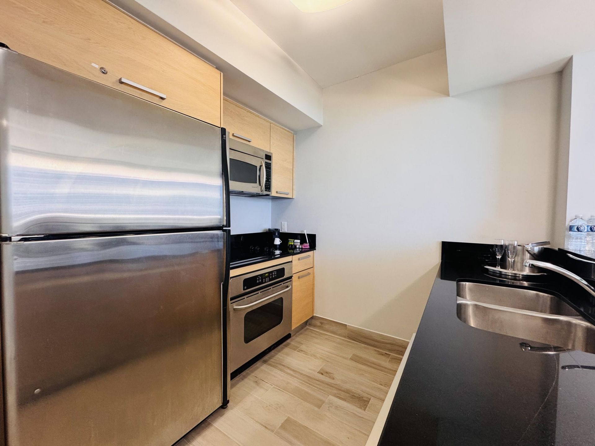 18683 Collins Avenue, Unit 2303, Sunny Isles Beach, FL 33160 Photo