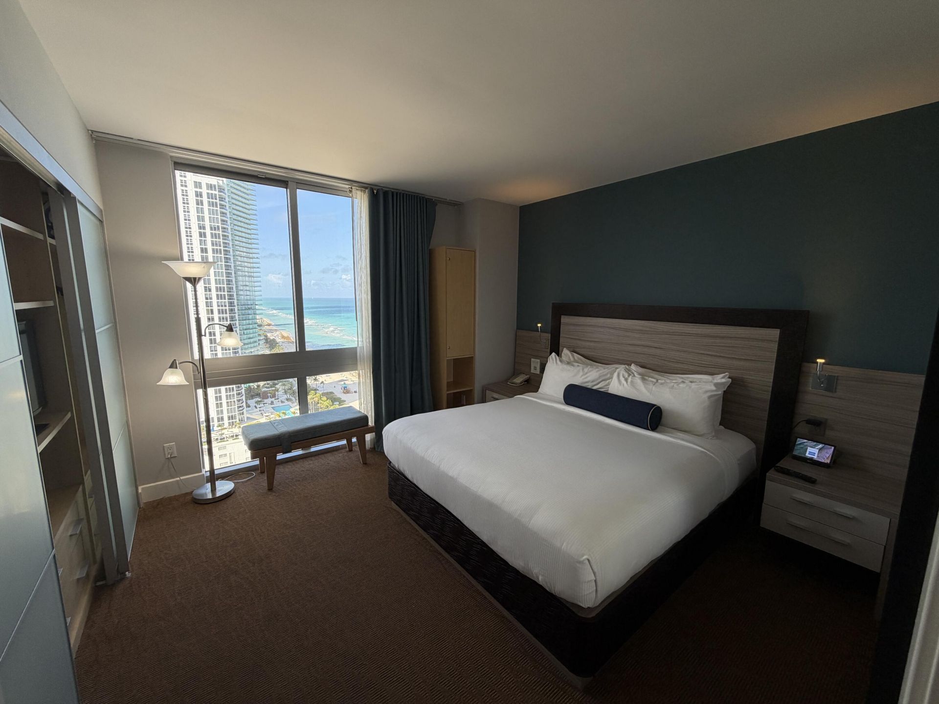 18683 Collins Avenue, Unit 2303, Sunny Isles Beach, FL 33160 Photo