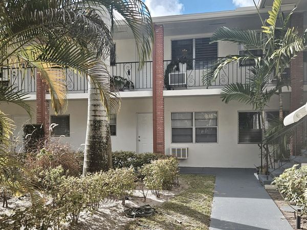 3700 Harrison, Unit 8a, Hollywood, FL 33021