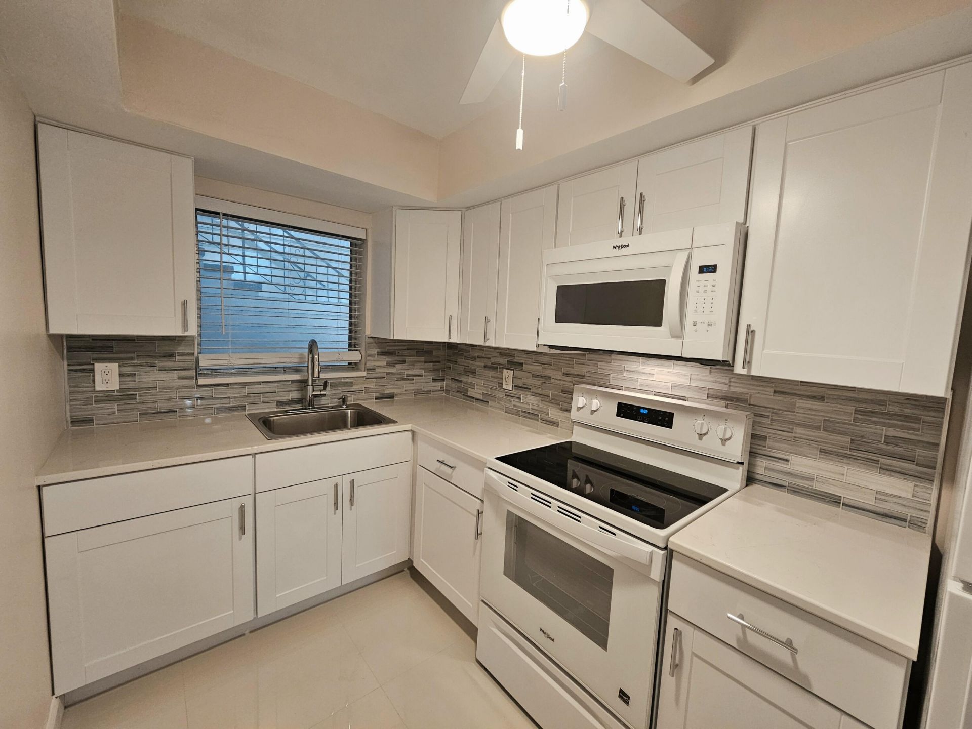 3700 Harrison, Unit 8a, Hollywood, FL 33021 Photo