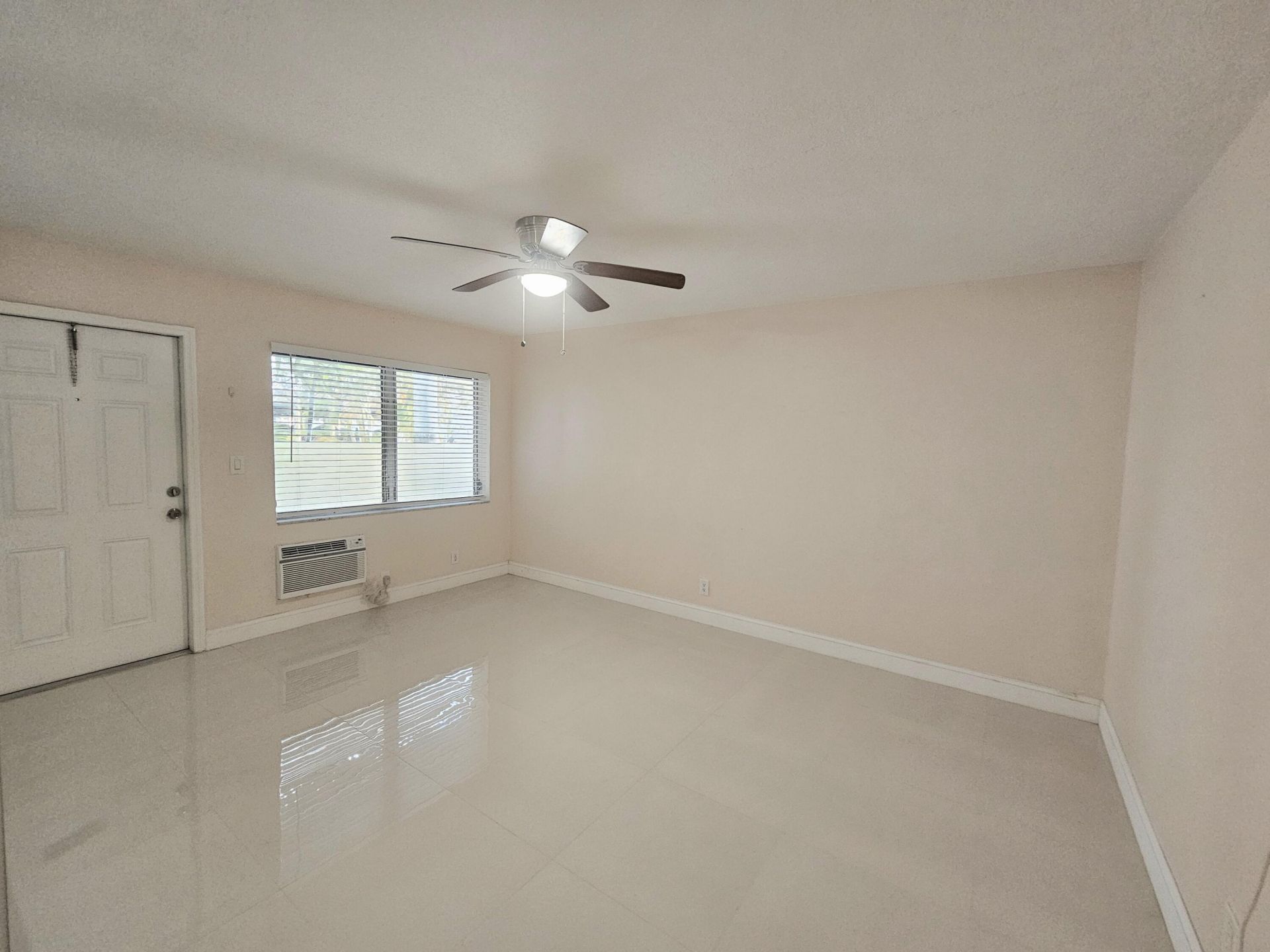 3700 Harrison Street, Unit 8a, Hollywood, FL 33021 Photo