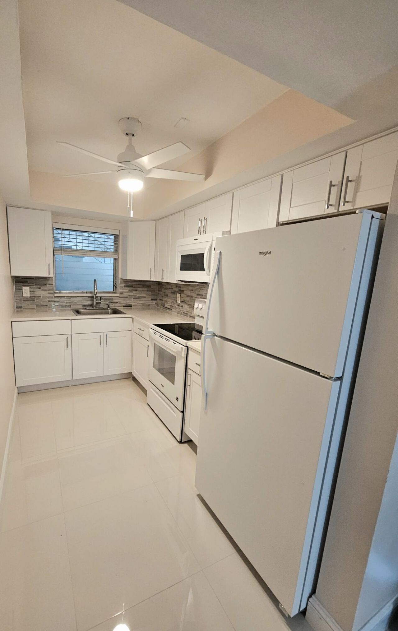 3700 Harrison, Unit 8a, Hollywood, FL 33021 Photo