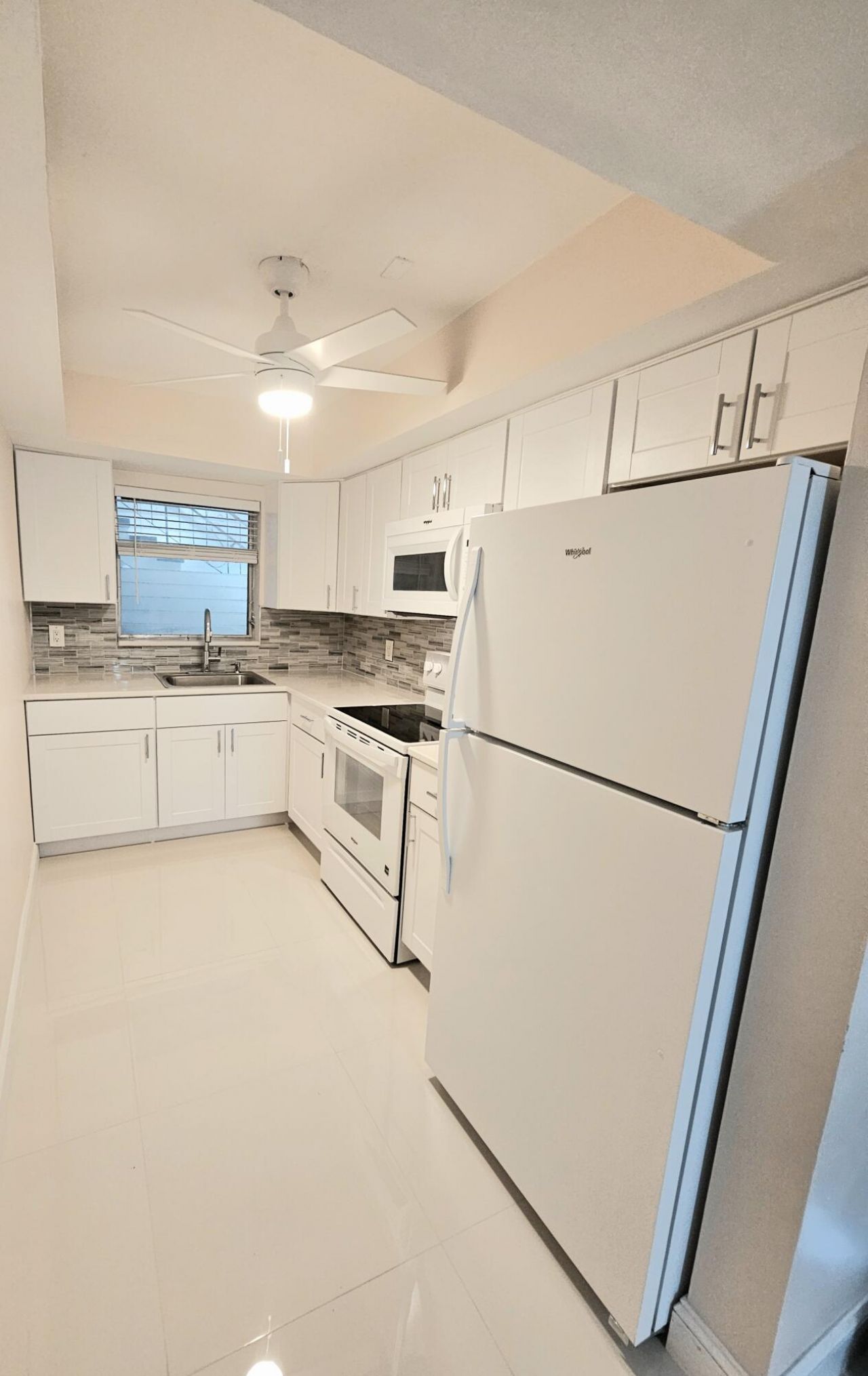 3700 Harrison Street, Unit 8a, Hollywood, FL 33021 Photo