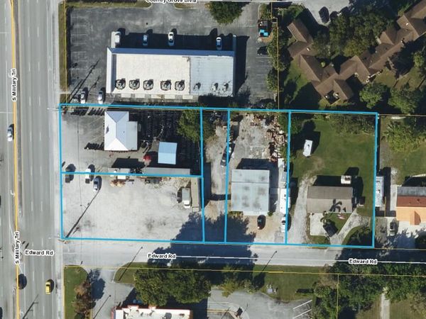 1370 S Military Trail, West Palm Beach, FL 33415