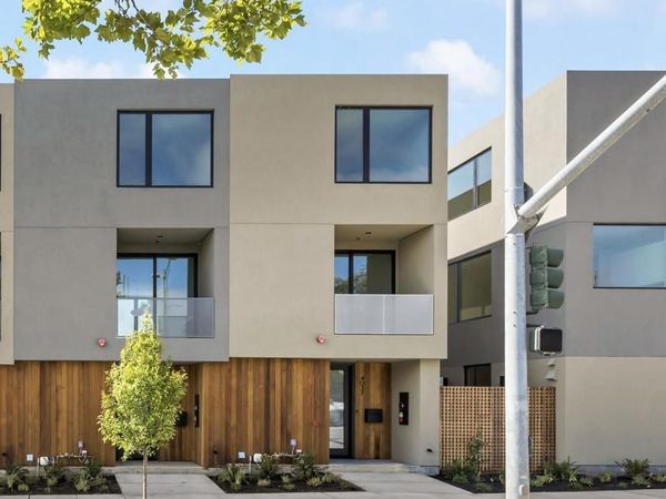 4037 Park Blvd, Oakland, CA 94602