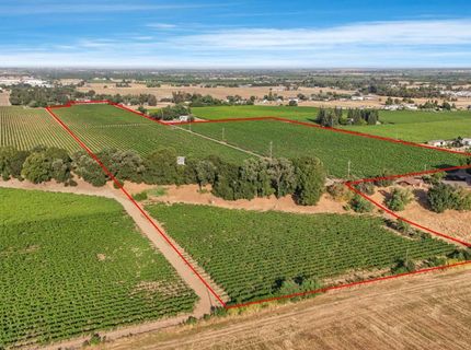 18050 N Tretheway Rd, Lockeford, CA 95237 Photo