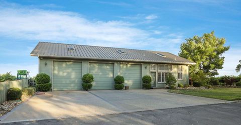 18050 N Tretheway Rd, Lockeford, CA 95237 Photo