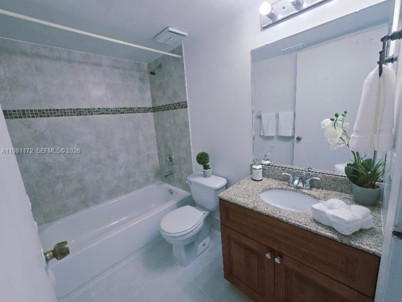 2075 SW 122nd Ave , Unit 129, Miami, FL 33175 Photo