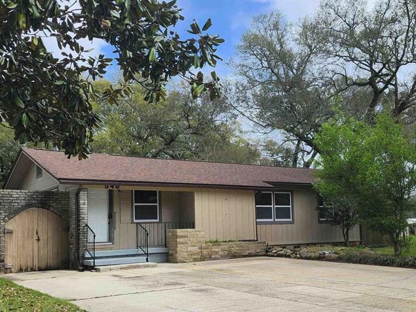 540 N 68th St, Pensacola, FL 32506