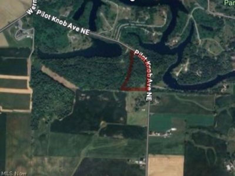 Pilot Knob Avenue NE, Canton, OH 44721 Photo 1