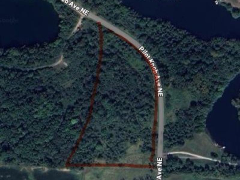 Pilot Knob Avenue NE, Canton, OH 44721 Photo 2