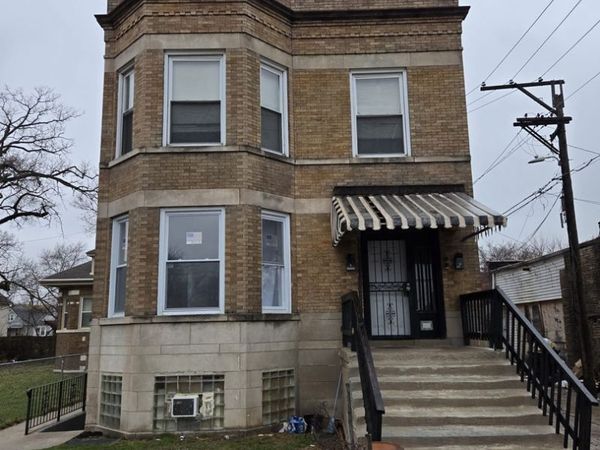 7514 S Dante Avenue, Chicago, IL 60619