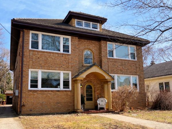 2123 Douglas Street, Rockford, IL 61103