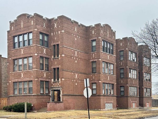 415 E 80th Street, Unit 1, Chicago, IL 60619