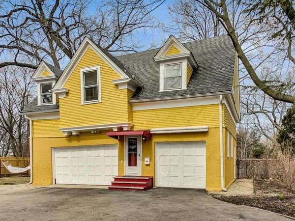 1327 Church Street, Unit CH, Evanston, IL 60201