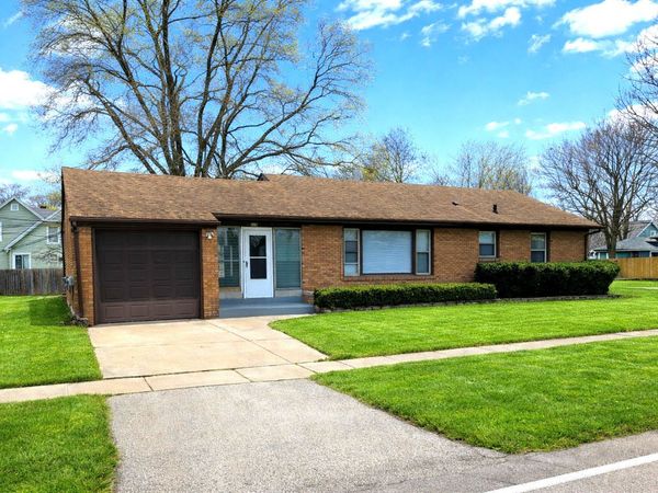 Carpentersville, IL 60110