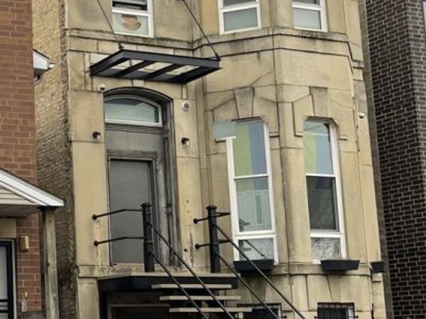 2157 W Adams Street, Unit 1, Chicago, IL 60612