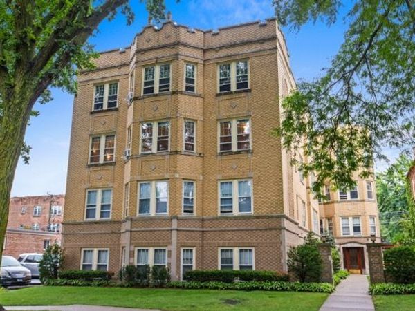 814 Mulford Street, Unit 1F, Evanston, IL 60202