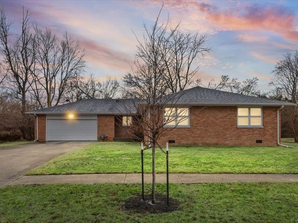 1103 Brighton Drive, Urbana, IL 61801